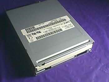 (未使用･未開封品)NEC FD1231 - ディスクドライブ - ブラック - フロッピーディスク (1.44 MB) - フロッピー - 内部 - 3.5インチ Amazon | NEC FD1231 - ディスクドライブ - ブラック